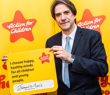 James endorses Action for Children